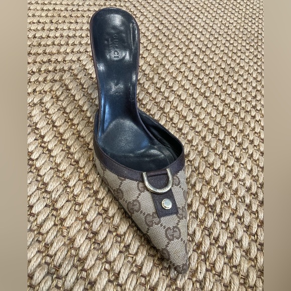 Vintage Gucci Mules. Size 10. Very good condition. - Picture 2 of 10